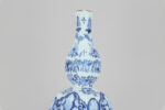 Pair of Delft vases - Image 3