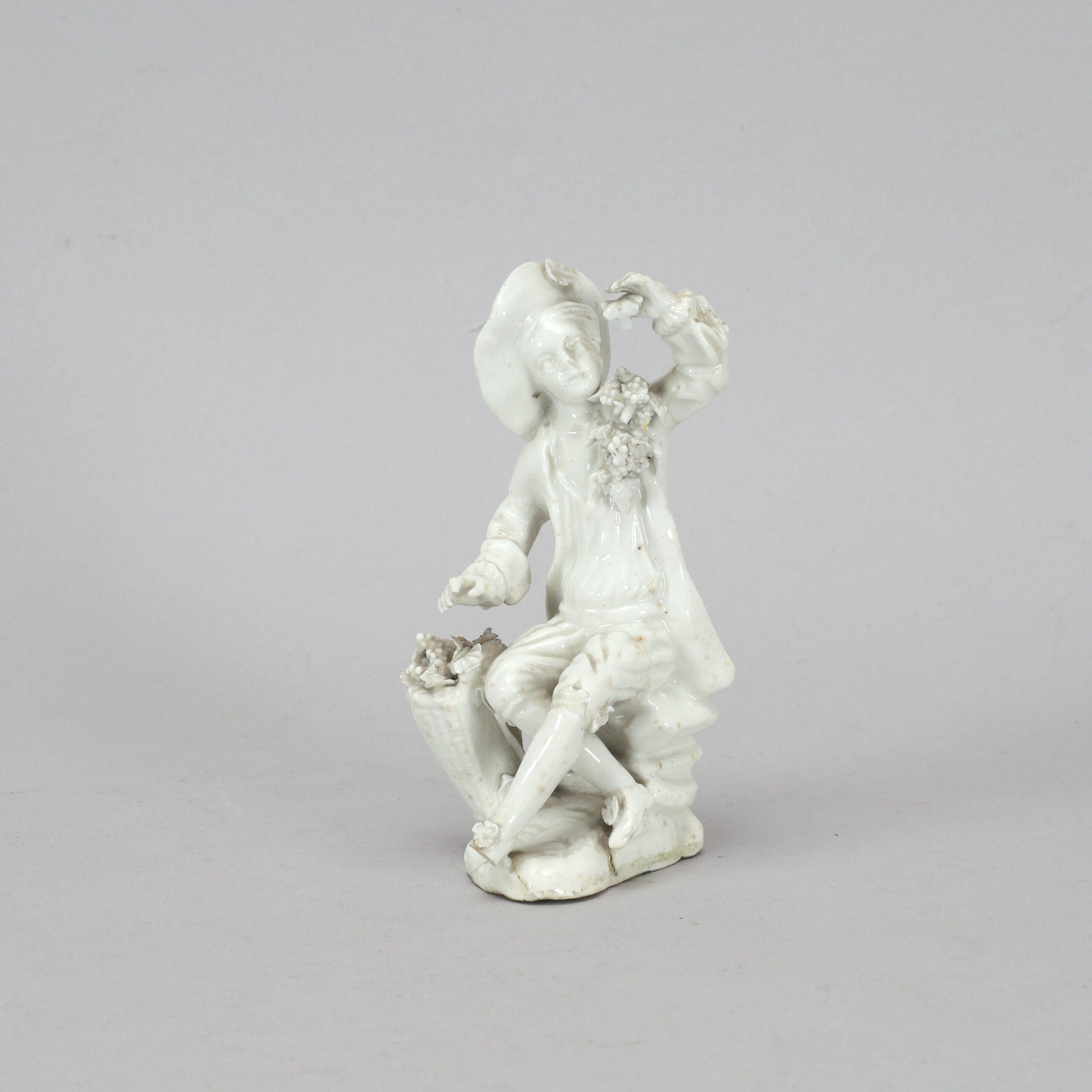 IMG_9522 Glazed porcelain figurine - Image 1