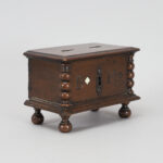 A walnut masonic ballot box - Image 2