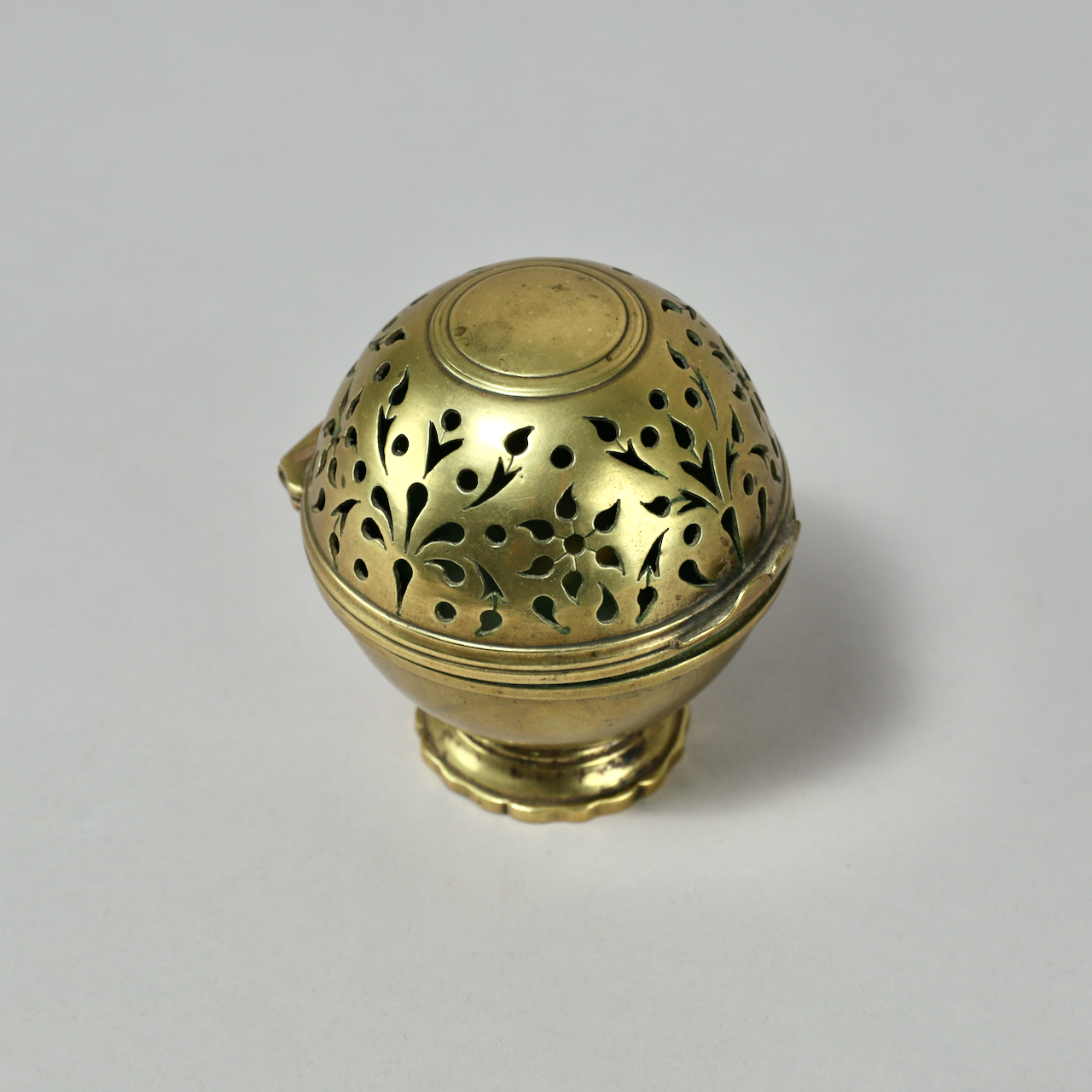 Boula a éponge Laiton sponge holder - Image 1