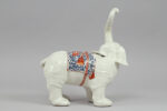 Eléphant à la trompe levée en porcelaine de Samson – Image 4
