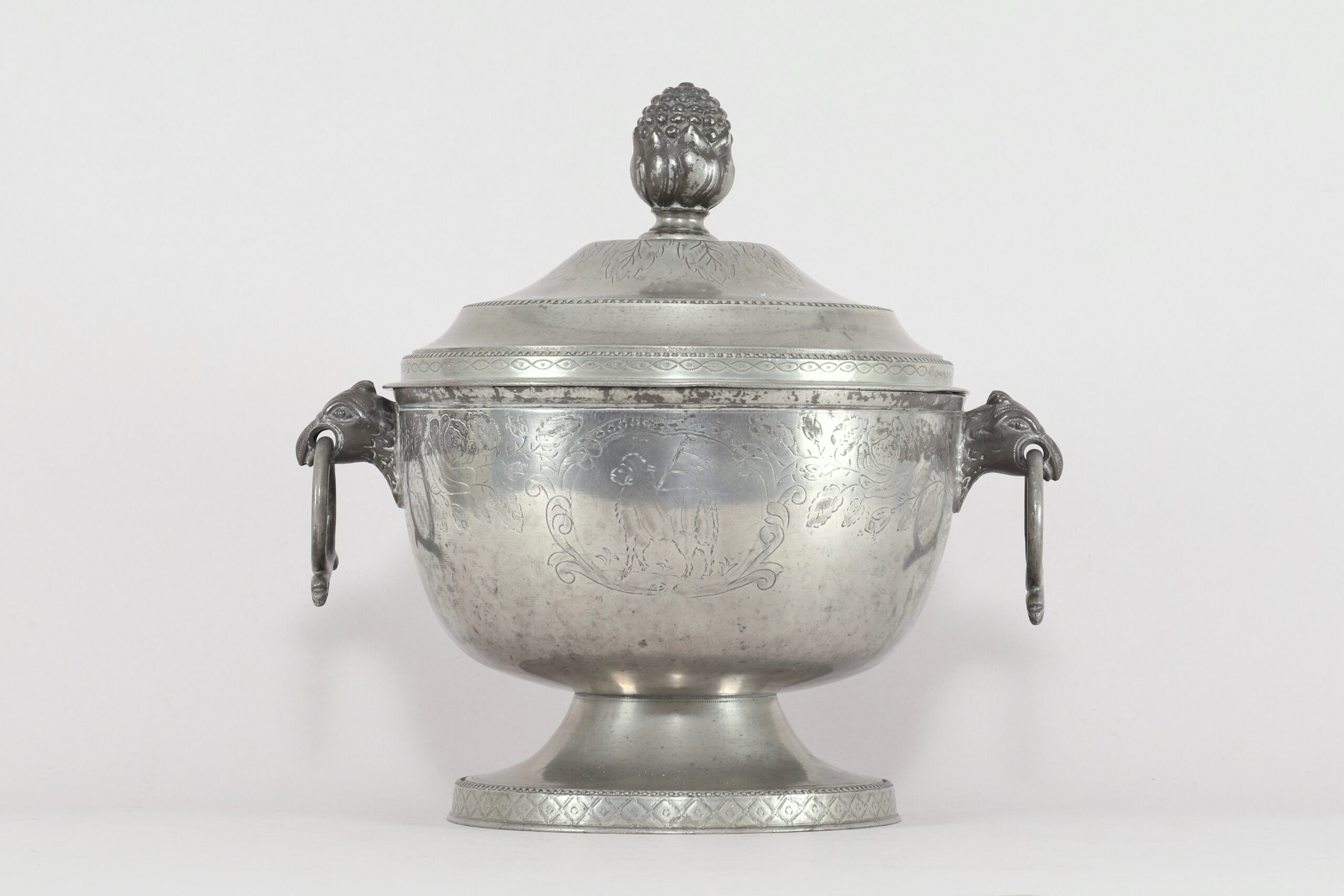 IMG_0723 Bassin de baptême - Image 1