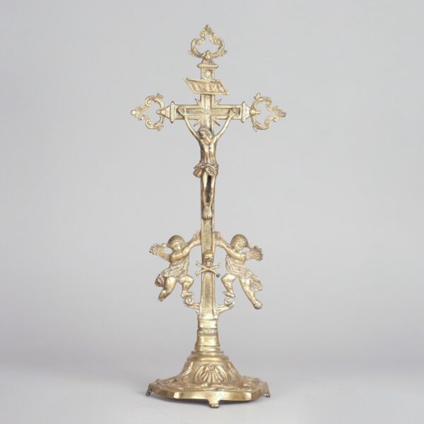 Crucifix en laiton