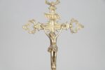 Crucifix en laiton – Image 3